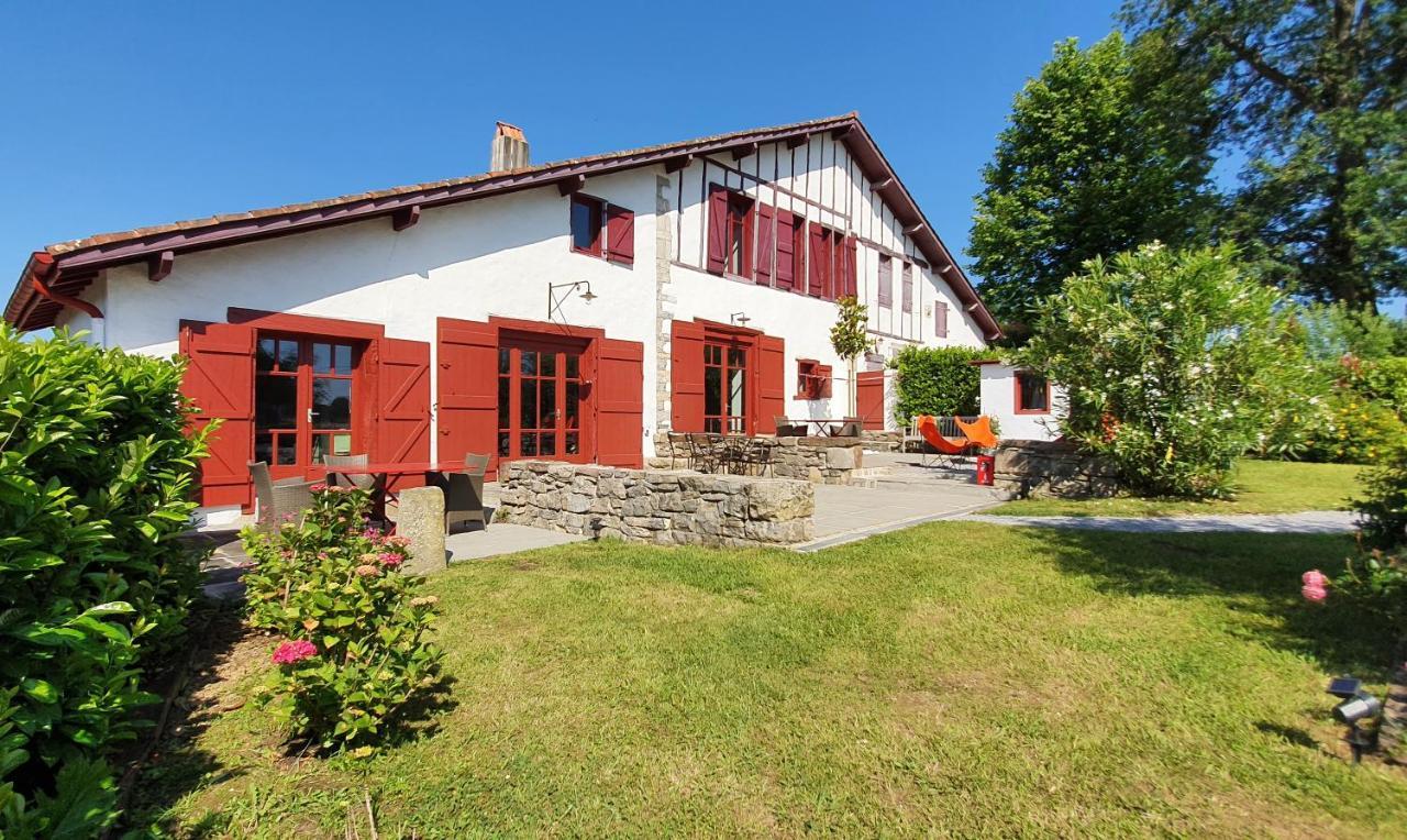 La Ferme D'Ika Bed & Breakfast Saint-Jean-de-Luz Bagian luar foto