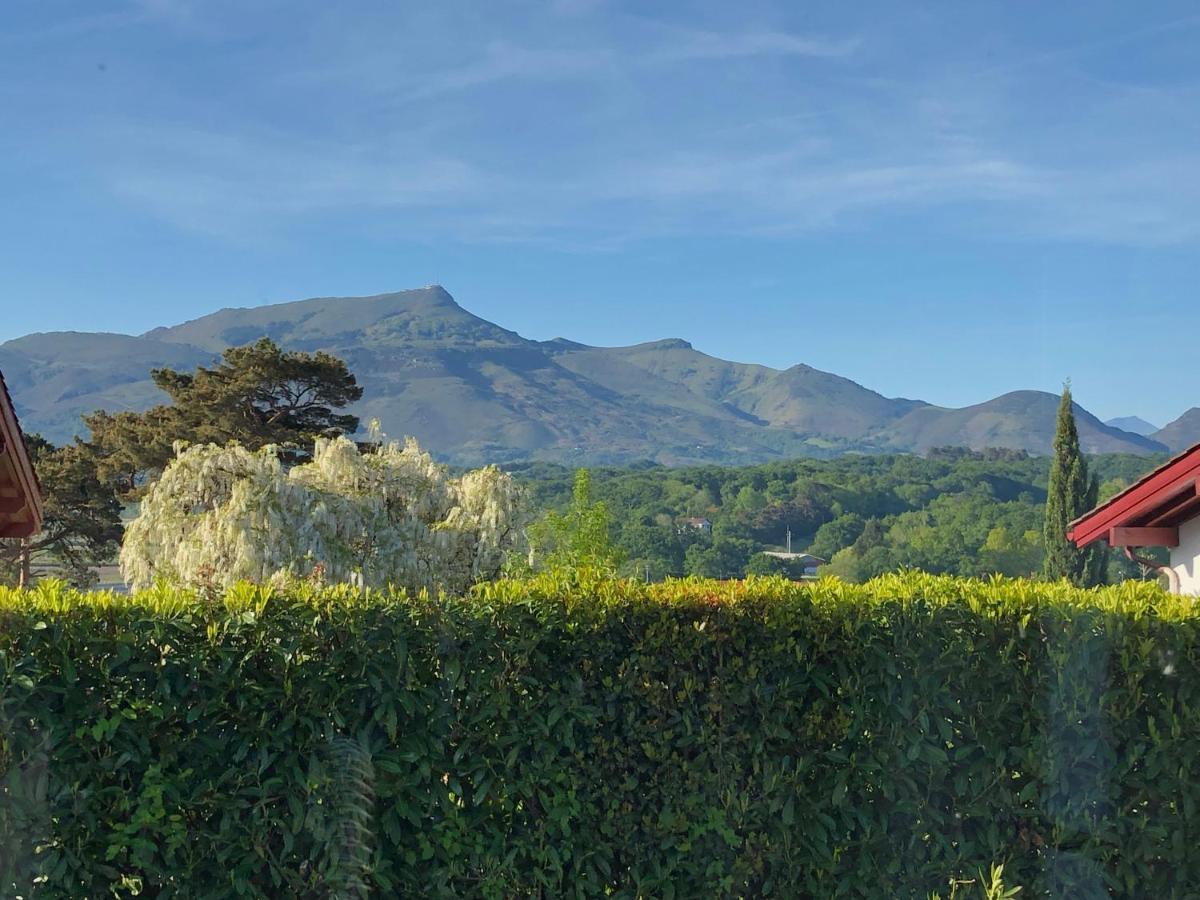 La Ferme D'Ika Bed & Breakfast Saint-Jean-de-Luz Bagian luar foto
