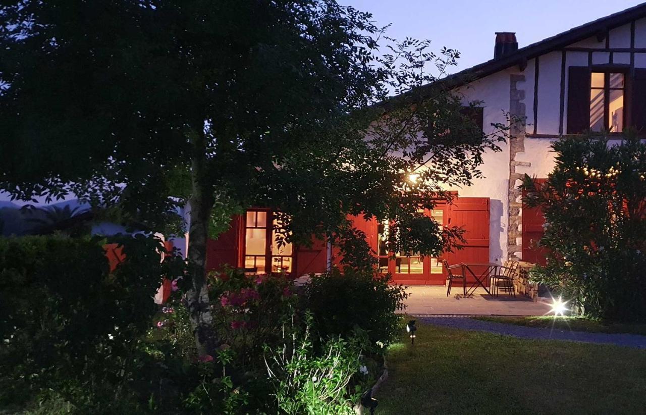 La Ferme D'Ika Bed & Breakfast Saint-Jean-de-Luz Bagian luar foto